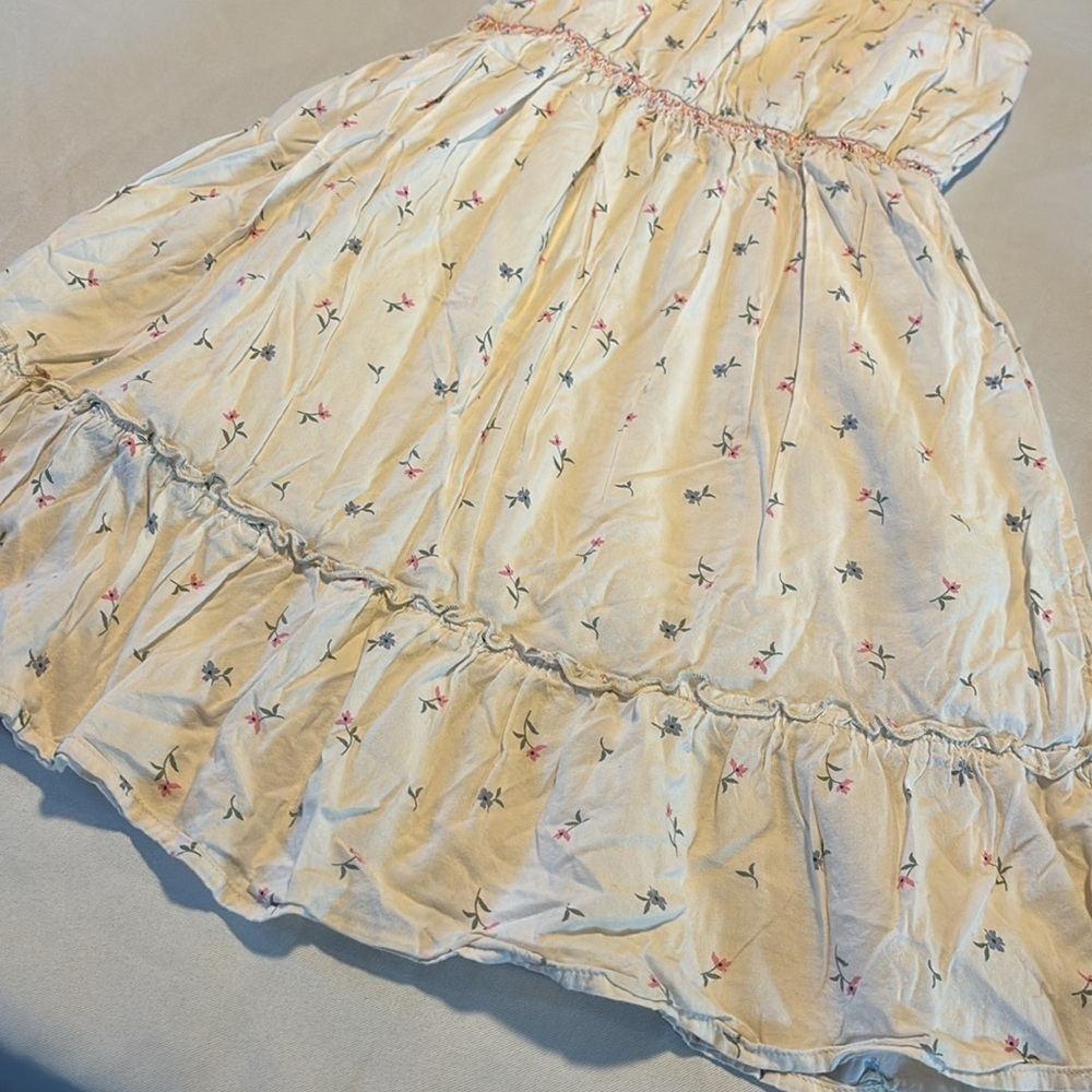 Old Navy Floral Kids Dress with Crochet Details in Size M(8) - Picture 3 of 4